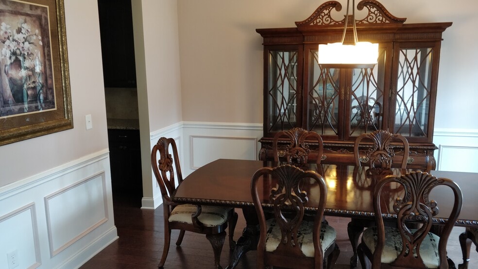 Building Photo - 500 Longhorn Drive