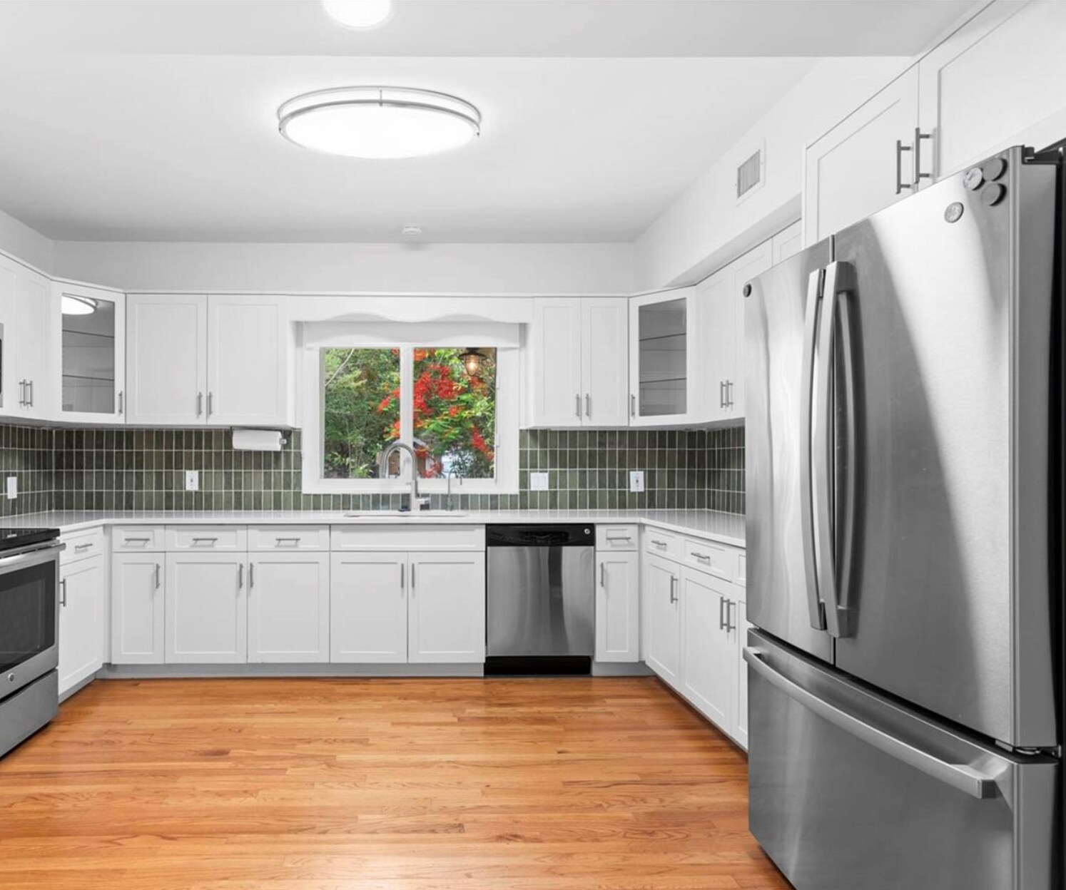Building Photo - 3945 Loquat Ave