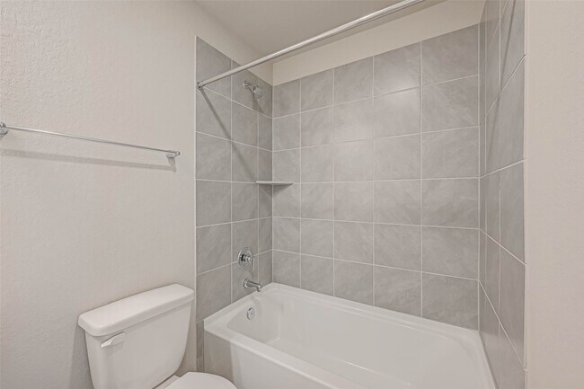 Building Photo - 8154 Royal Breeze Dr