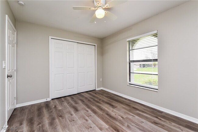 Building Photo - 3304 SW 11th Ct