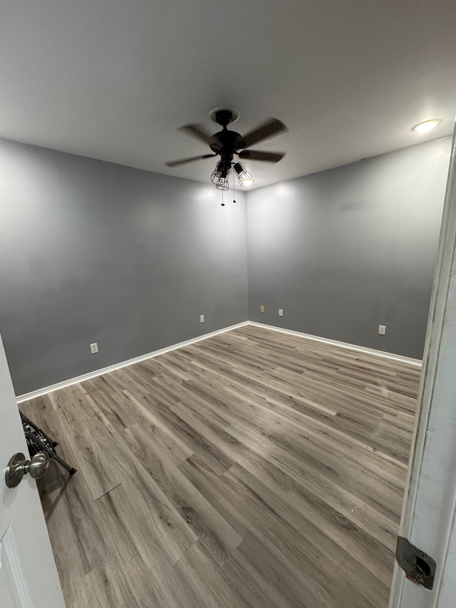 Building Photo - 1054 Johnnie Bud Ln