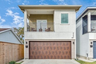 Building Photo - 4209 New Orleans St