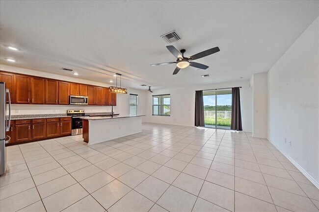 Building Photo - 4807 Windy Hammock Way
