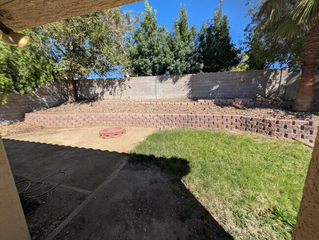 Building Photo - 8000 Revolver Ave