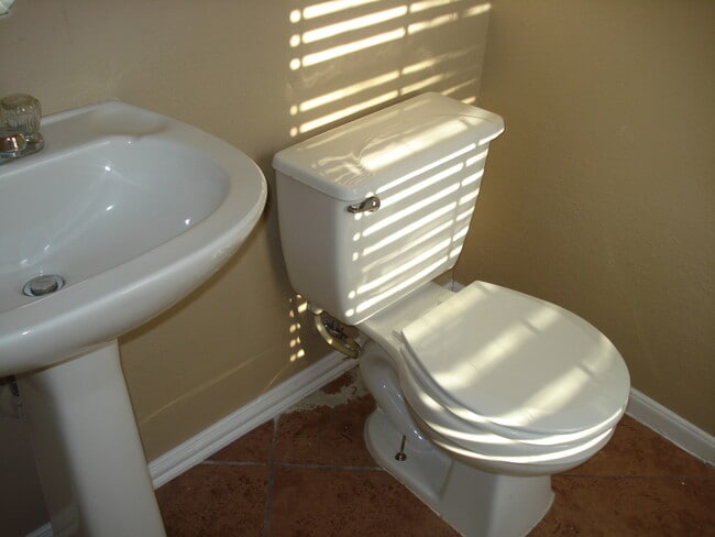 Building Photo - COMING SOON. @ A Great Location!