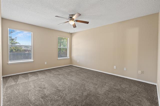 Building Photo - 6003 Flyers Ln