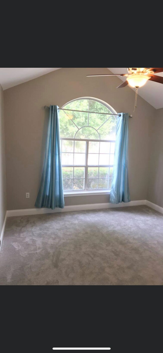 Bedroom - 3622 Azalea Dr
