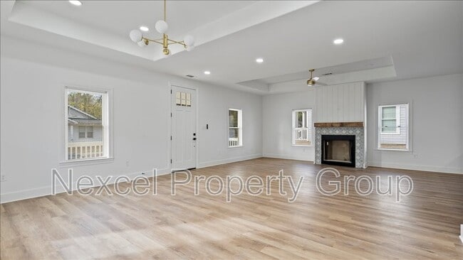 Building Photo - 1072 Bruce St