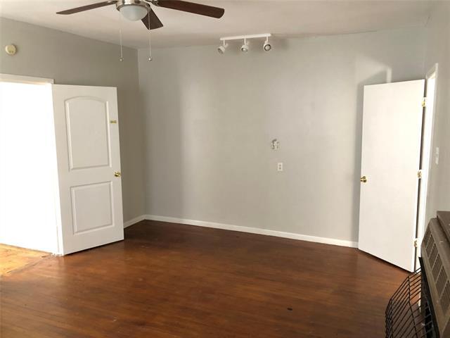 Building Photo - 824 Beech St