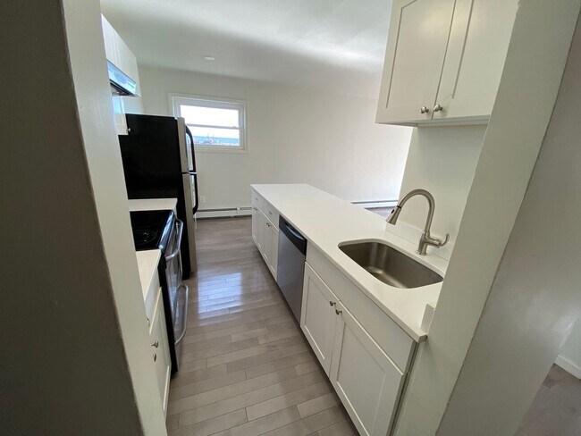 Interior Photo - 211 1st Ave