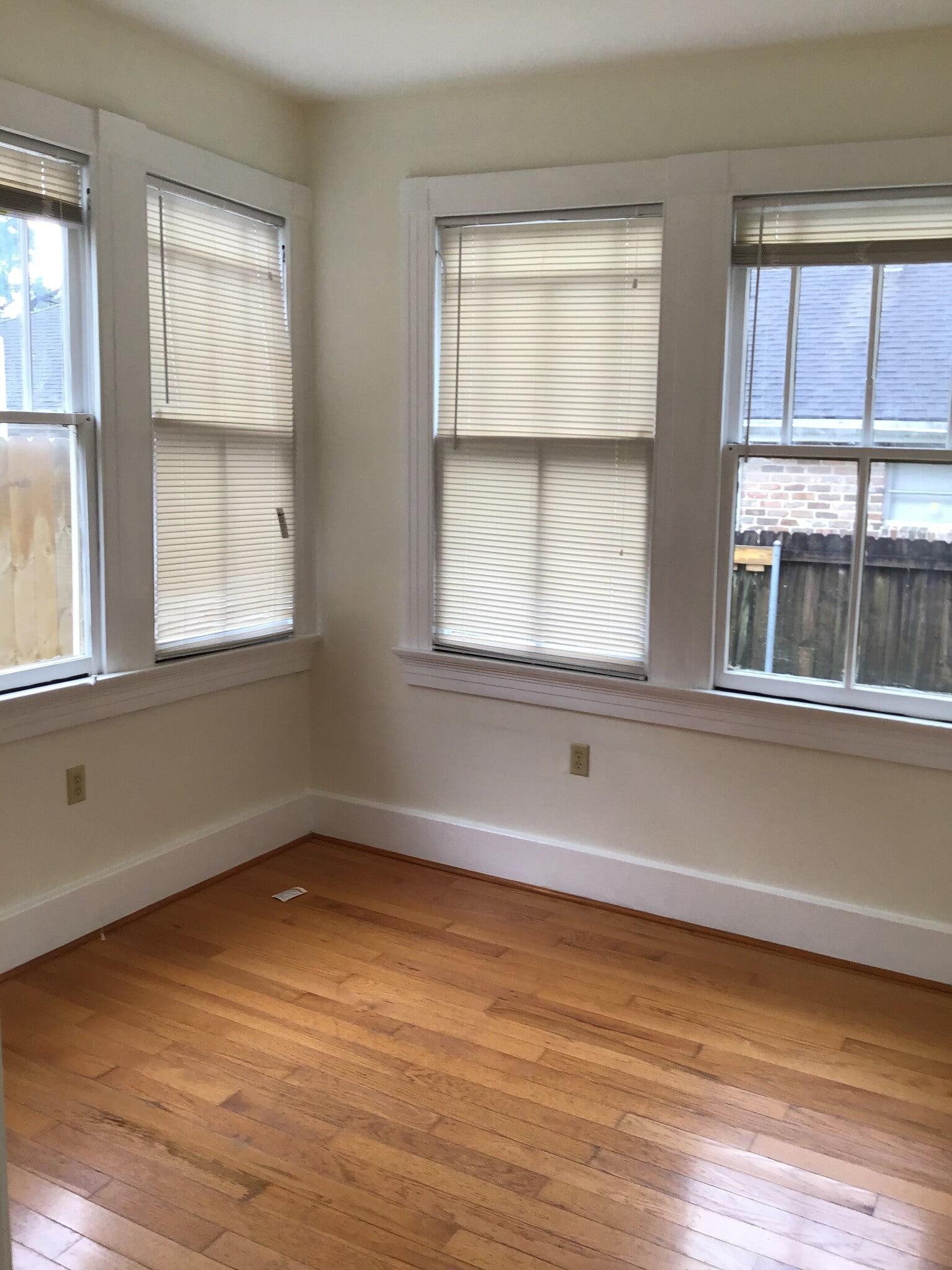 Bedroom - 5714 Willow St
