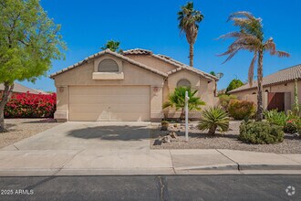 Building Photo - 9922 E Onza Ave