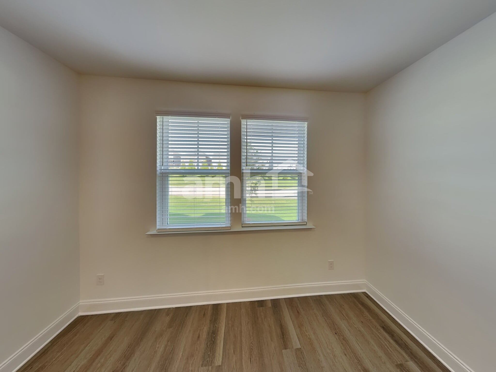Building Photo - 204 Argea Dr