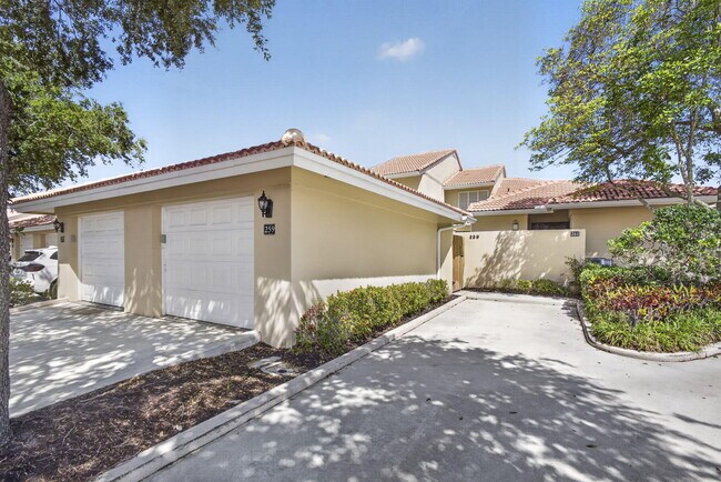 Building Photo - 259 Old Meadow Way