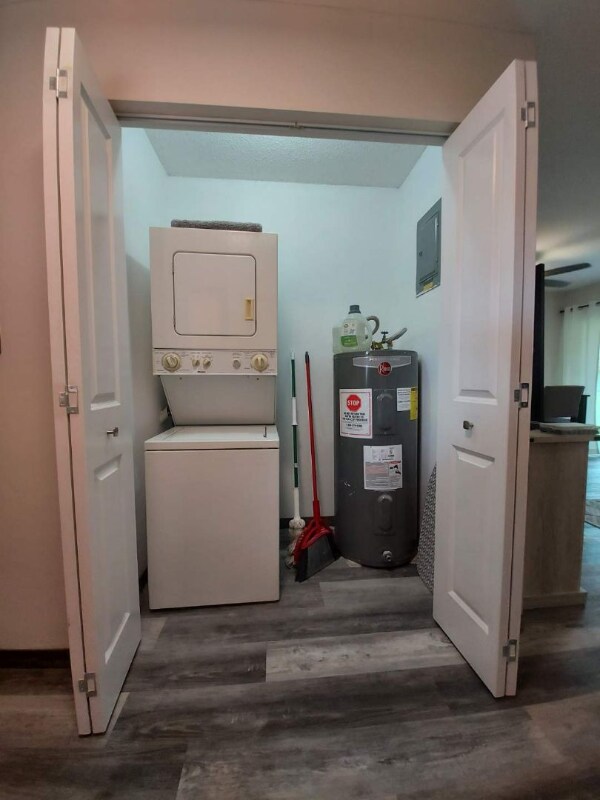 Building Photo - 323 Bolivar Ave