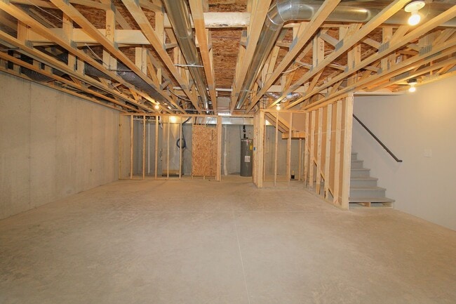 Building Photo - 4820 Suelo Rd