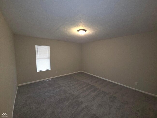 Building Photo - 3614 E New York St