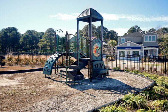 Building Photo - 1121 Tibetan St