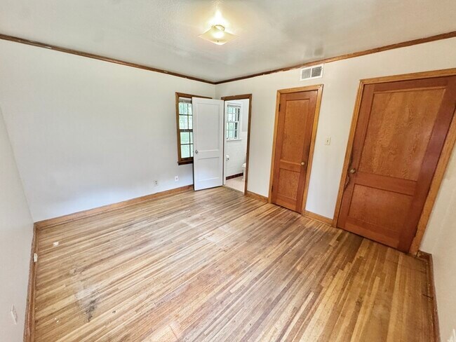 Building Photo - 3924 Cheryl Dr