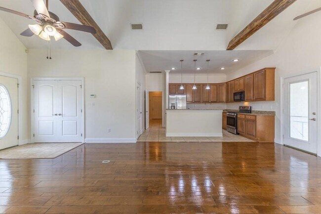 Building Photo - 321 Cypress Lakes Dr