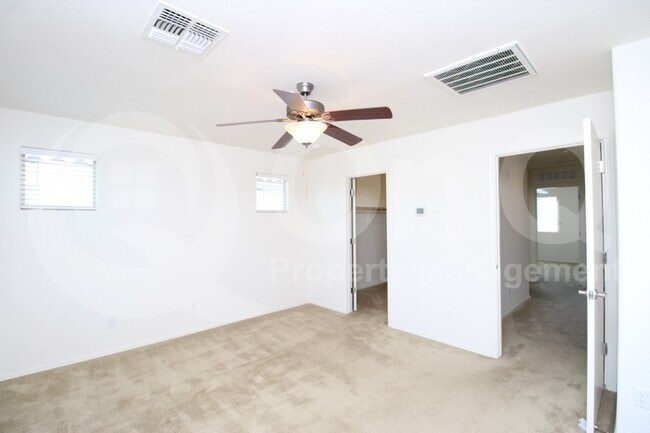 Building Photo - 2614 N 73rd Dr
