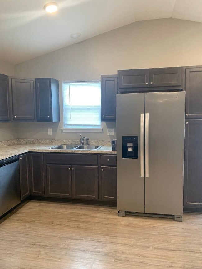 Building Photo - 2621 Hailey Rose Way