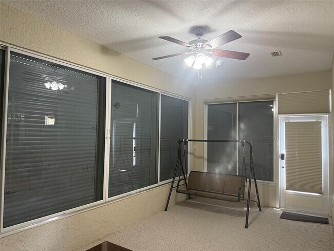 Building Photo - 410 Fairlane Dr