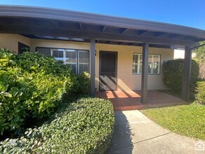 Building Photo - 2bd/2ba Condo in Eastside Sonoma