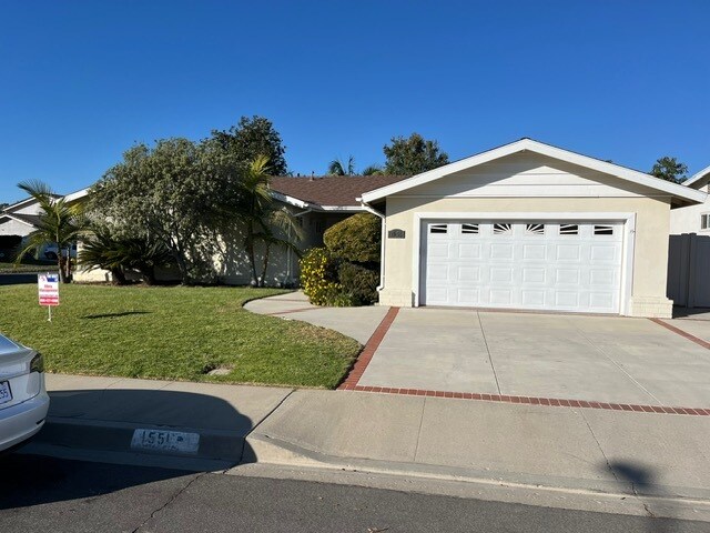 Building Photo - 1551 Habra Ct