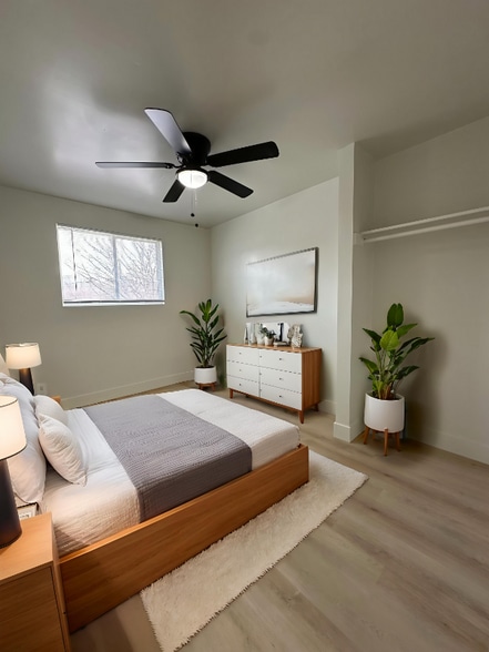 Building Photo - 1340 S 200 E