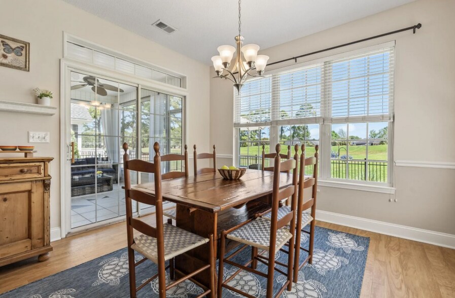 Building Photo - 136 Regency Dr
