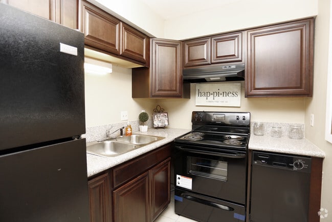 Kitchen - CrossRoads @ Southgreen