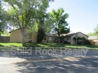 Building Photo - 411 N 30th St