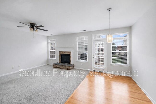 Building Photo - 7707 Jackson Pond Dr