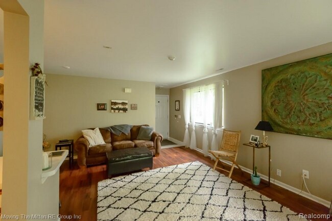 Building Photo - 42551 Lilley Pointe Dr