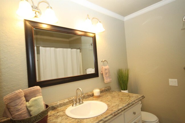 Building Photo - 26601 Big Pines Hwy