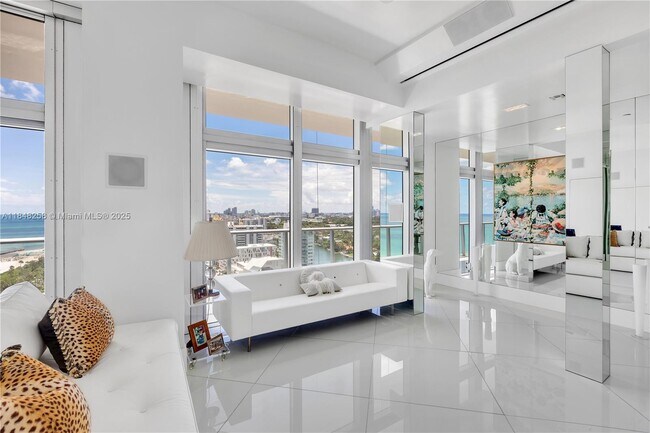 Building Photo - 3737 Collins Ave