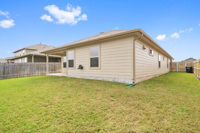 Building Photo - 2521 McCrae