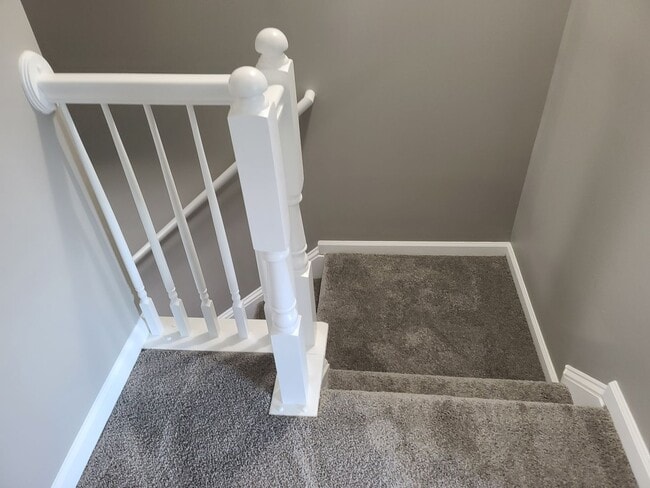 Building Photo - 3 Bedroom 2 1/2 bath Townhome for Rent in Waynesboro