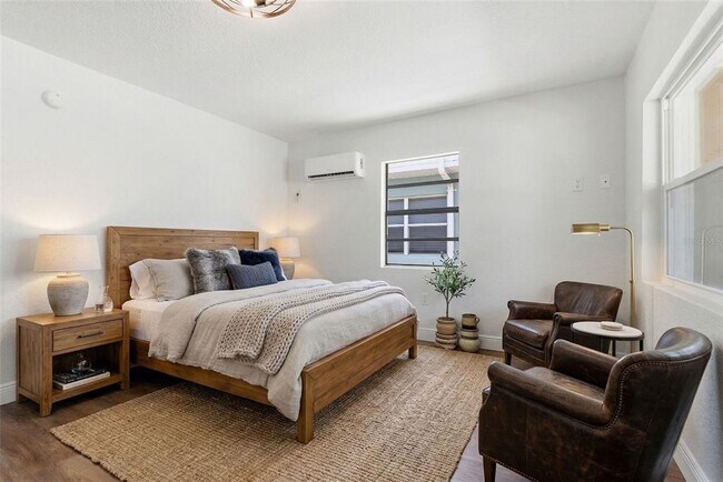 Building Photo - 113 145th Ave