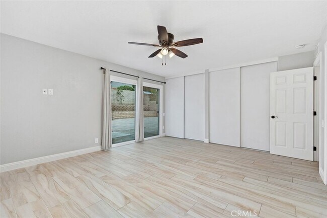 Building Photo - 26451 Vía Juanita