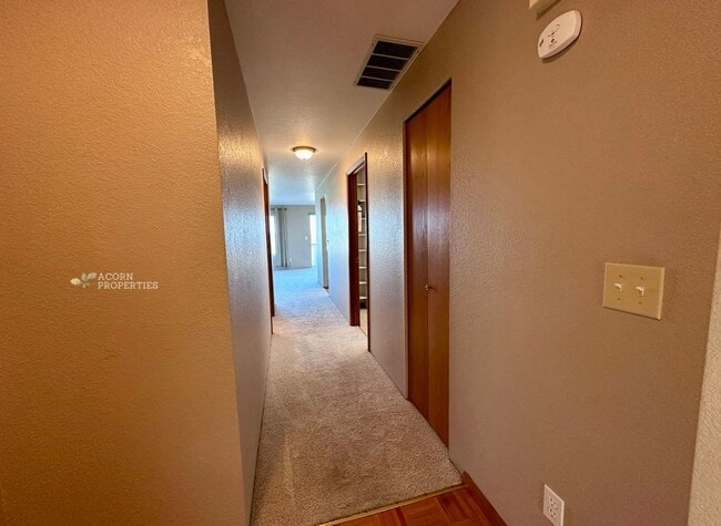 Building Photo - 31080 State Rte 20