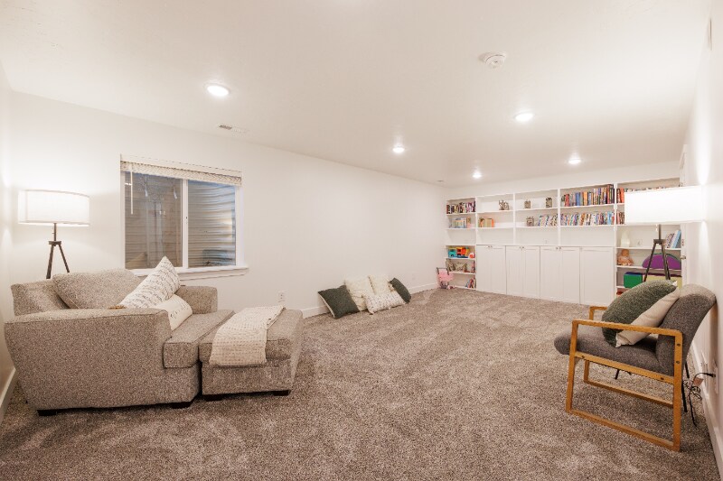 Building Photo - 1859 S 410 W