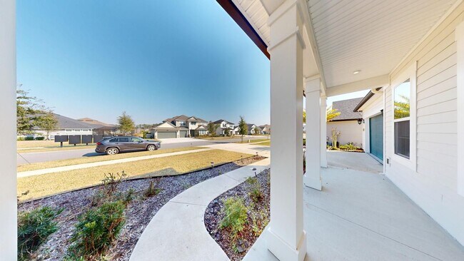 Building Photo - 4BR/ 4.5BA Beautiful Home In Eagles Landing  **$1000 OFF First Full Month**