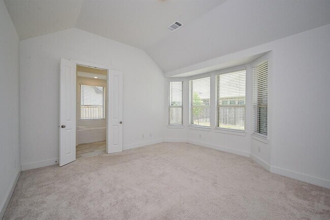 Building Photo - 18402 Mesquite Flts Trl