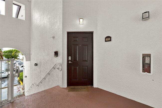 Building Photo - 8620 NW 97th Ave