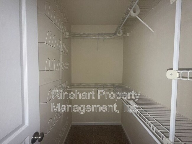 Building Photo - 530 Bent Leaf Ct