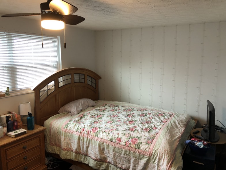 Building Photo - 8677 Canyon Cove Rd