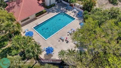 Building Photo - 402 Sea Oats Dr