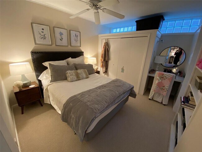 Building Photo - 1901 Whitney St